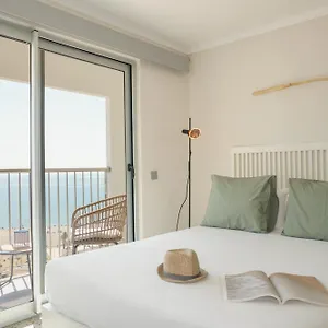 Holidays P14 Sea View Apartment